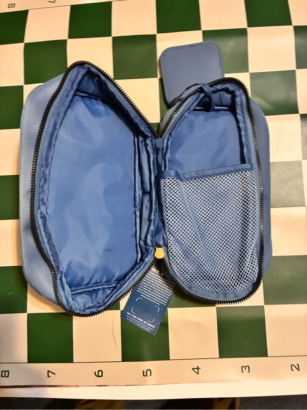 Life Is Good Sky Blue Men's Toiletry Kit with Carry Handle - Picture 3 of 4